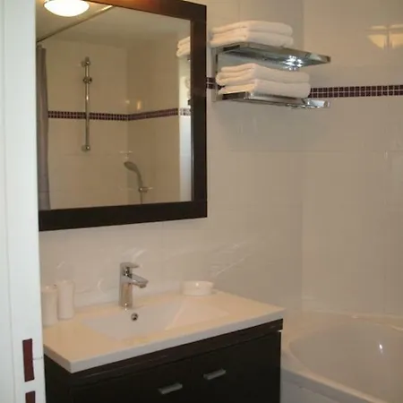 Lina Apartment